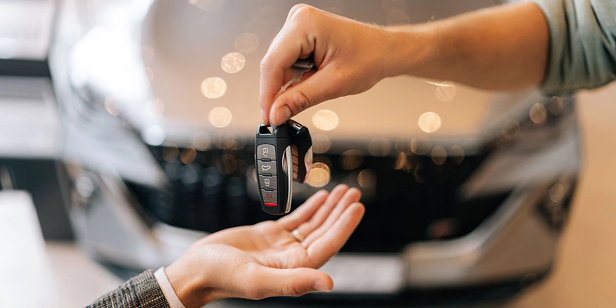 How to Manage Your Budget While Renting a Car